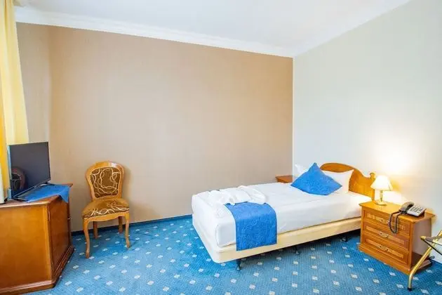 Single Room in Main Building