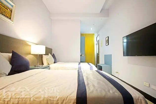 Dört Kişilik Oda, 2 Çift Kişilik Yatak