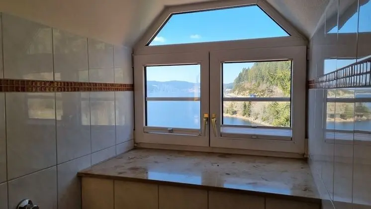 Family Dubleks, Sıcak Su Küveti, Göl Manzaralı (Hauptgebäude)