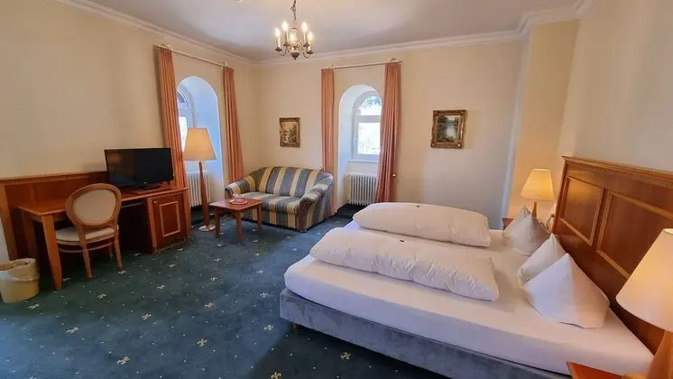 Superior Tek Büyük Yataklı Oda, Göl Manzaralı (Hauptgebäude)