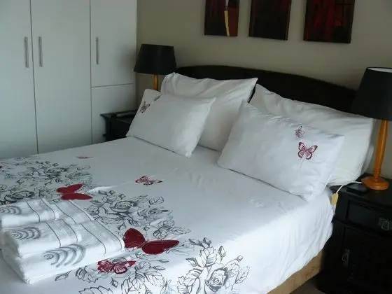 ROOM 2 Luxury