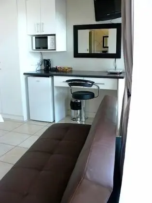 ROOM 8 Luxury