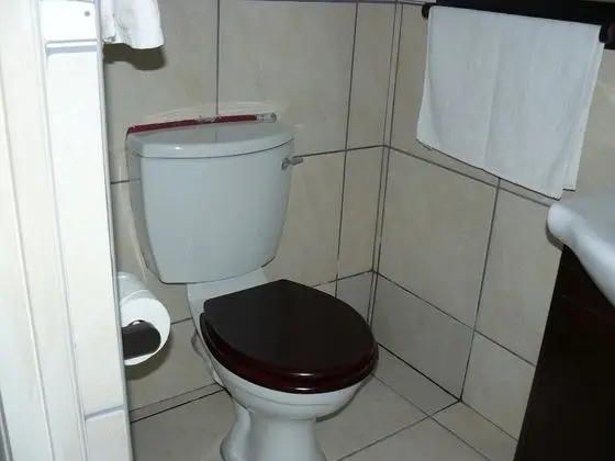 ROOM 8 Luxury