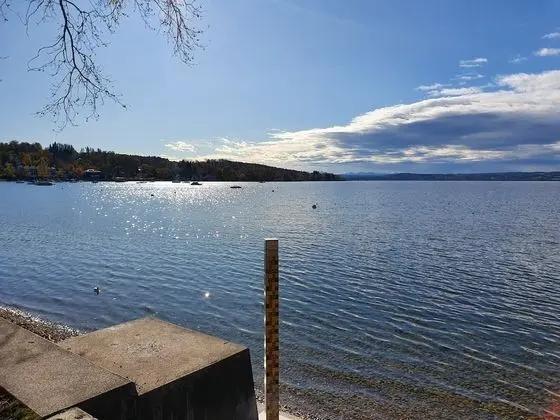 Tek Büyük Yataklı Oda, Balkon, Göl Kenarı