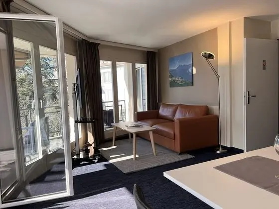 Premium Tek Büyük Yataklı Oda