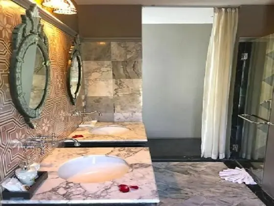 Family Çatı Katı Süiti (Penthouse)