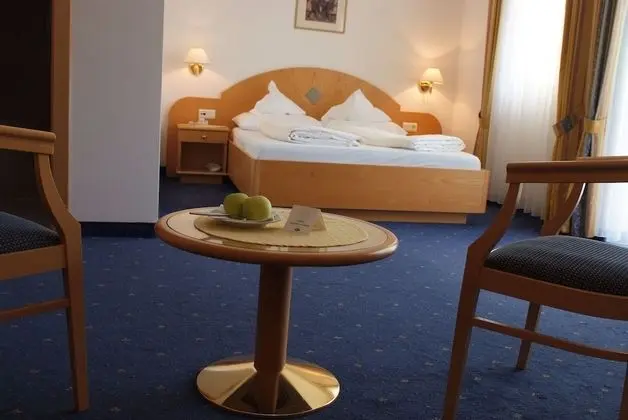 Basic Tek Büyük Yataklı Oda