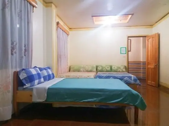 Family Oda, Birden Çok Yatak, Dağ Manzaralı