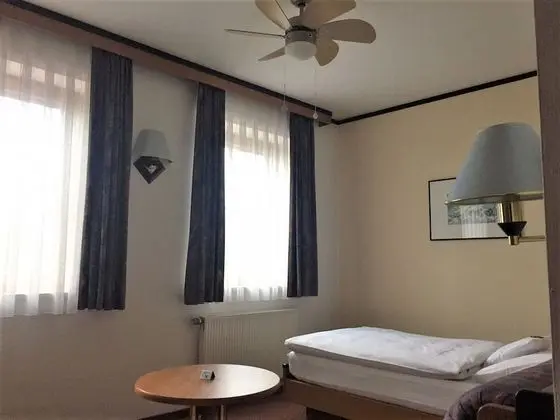 Business Tek Kişilik Oda