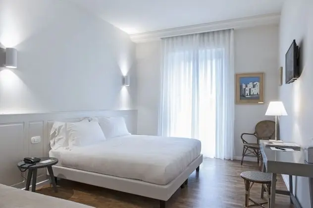 Deluxe Tek Büyük veya İki Ayrı Yataklı Oda, Balkon