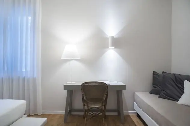 Design Tek Büyük veya İki Ayrı Yataklı Oda