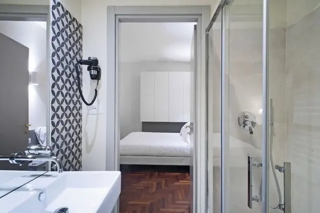 Design Tek Büyük veya İki Ayrı Yataklı Oda