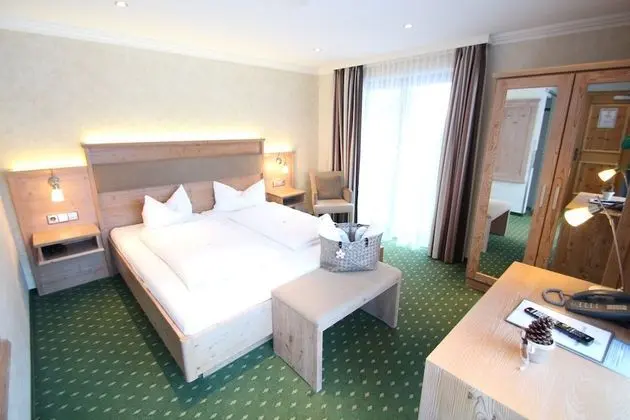 Comfort Tek Büyük Yataklı Oda, Göl Manzaralı