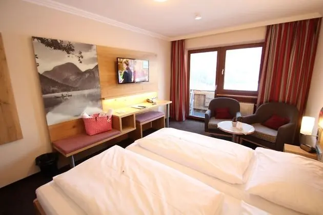 Comfort Tek Büyük Yataklı Oda, Göl Manzaralı