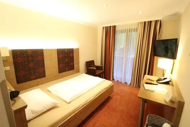 Comfort Tek Kişilik Oda, Bahçe Manzaralı