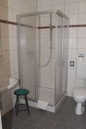 Büyük Yataklı Tek Kişilik Oda, Göl Manzaralı