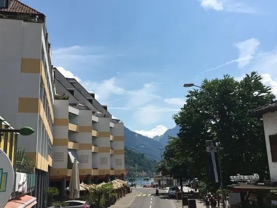 Ev