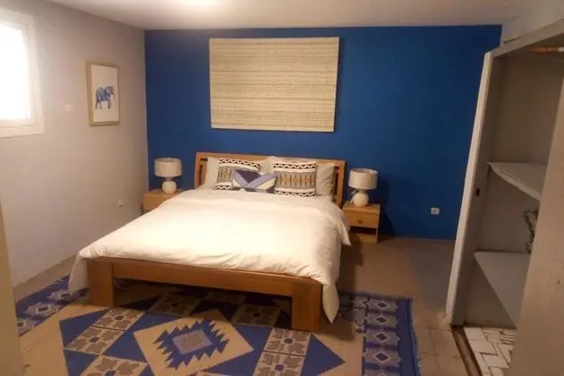 Tek Büyük Yataklı Oda, 1 Büyük (Queen) Boy Yatak, Sigara İçilmez