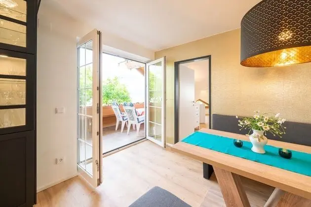 Premium Çatı Katı (Loft), Özel Banyo, Göl Manzaralı (Loft mit Traumausblick)