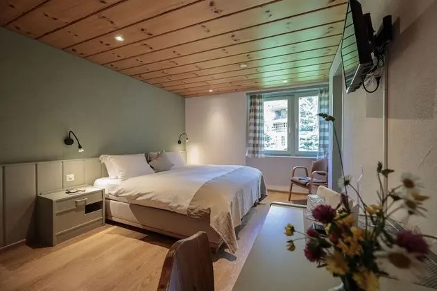 Comfort Tek Büyük Yataklı Oda