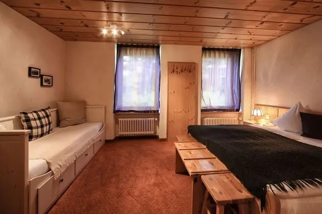 Comfort Tek Büyük Yataklı Oda