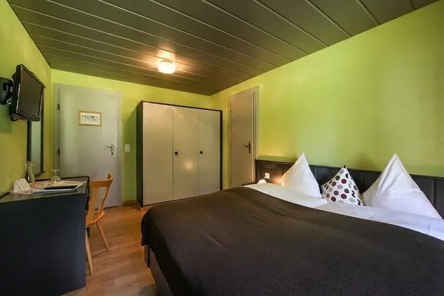 Comfort Tek Büyük Yataklı Oda