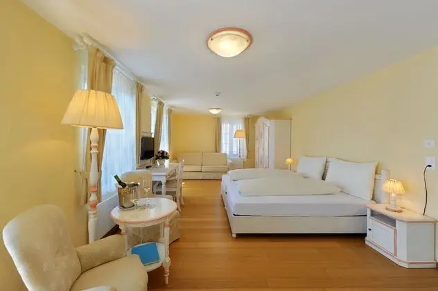 Junior Süit, 1 Yatak Odası, Balkon, Göl Manzaralı