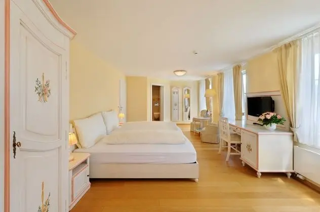 Junior Süit, 1 Yatak Odası, Balkon, Göl Manzaralı