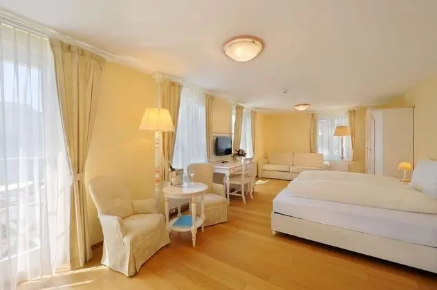 Junior Süit, 1 Yatak Odası, Balkon, Göl Manzaralı