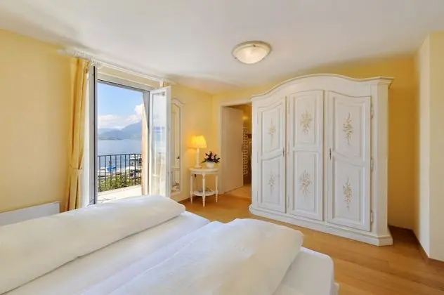 Tek Büyük Yataklı Oda, Balkon, Göl Manzaralı