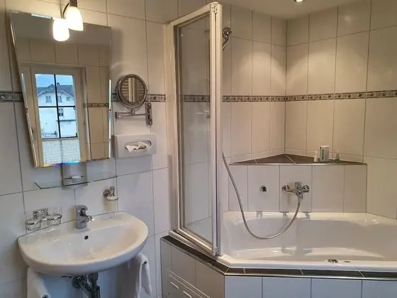 Premium Tek Büyük Yataklı Oda