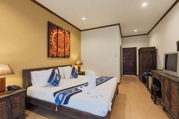 Deluxe Tek Büyük veya İki Ayrı Yataklı Oda, Balkon
