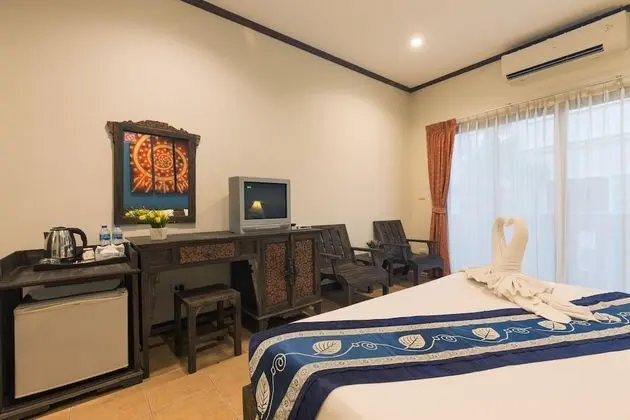 Deluxe Tek Büyük veya İki Ayrı Yataklı Oda, Balkon