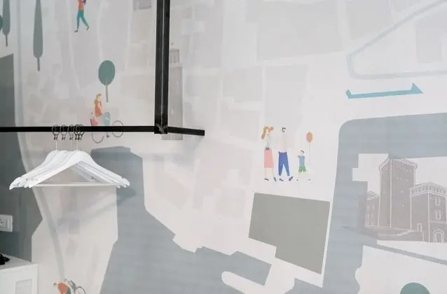 Oda, Göl Manzaralı (Garda Room)