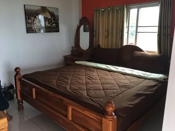 Room for 2 People