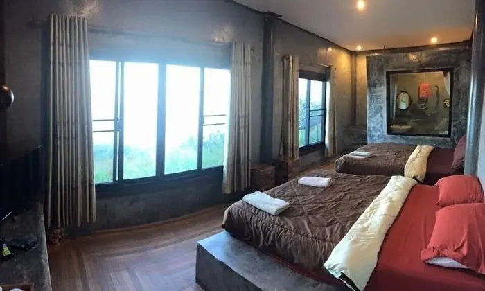 Room for 4 People