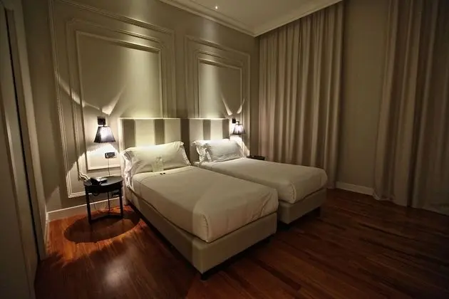 Executive Tek Büyük Yataklı Oda