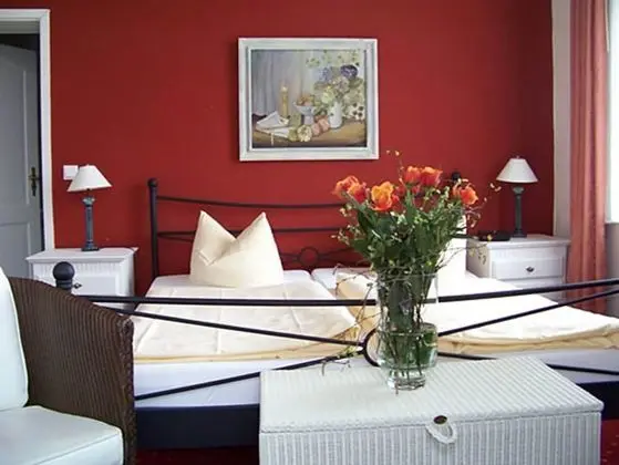 Tek Büyük Yataklı Oda, Balkon