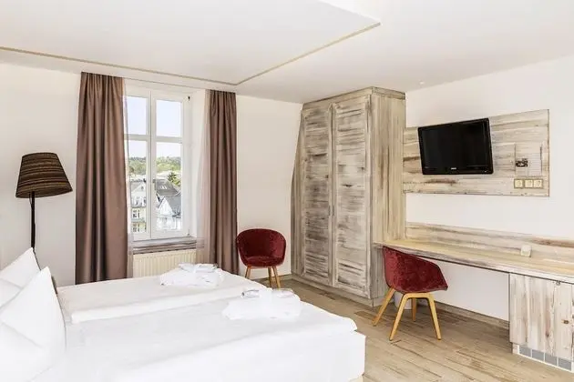 Comfort Tek Büyük Yataklı Oda