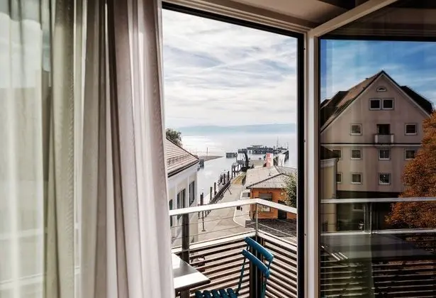 Standard Tek Büyük Yataklı Oda, Balkon, Kısmi Göl Manzaralı