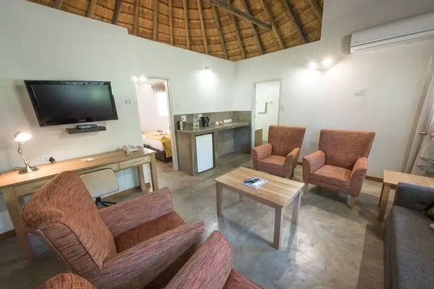 Family Oda (Rondavel)