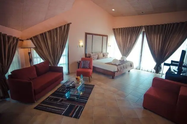 Junior Villa