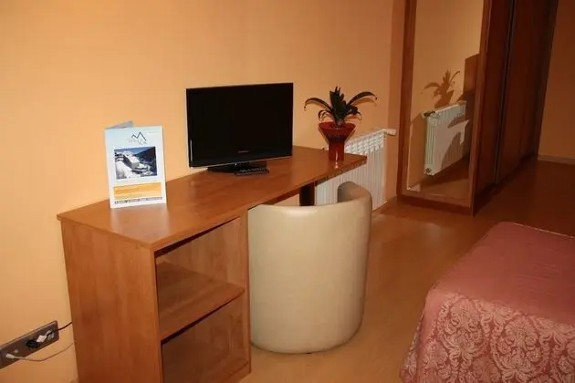 Üç Kişilik Oda (Adults -  Access indoor pool)