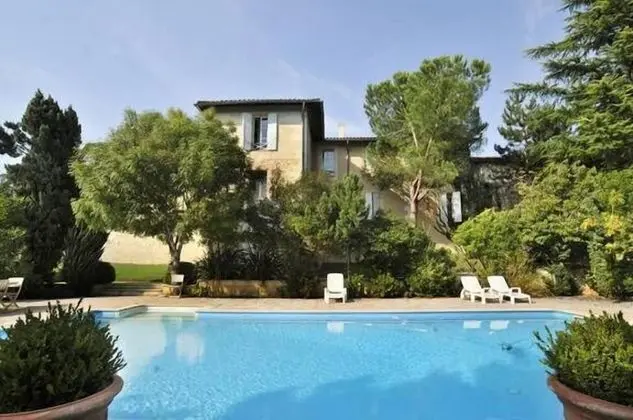 Kır Evi, Banyolu/Duşlu (de France)