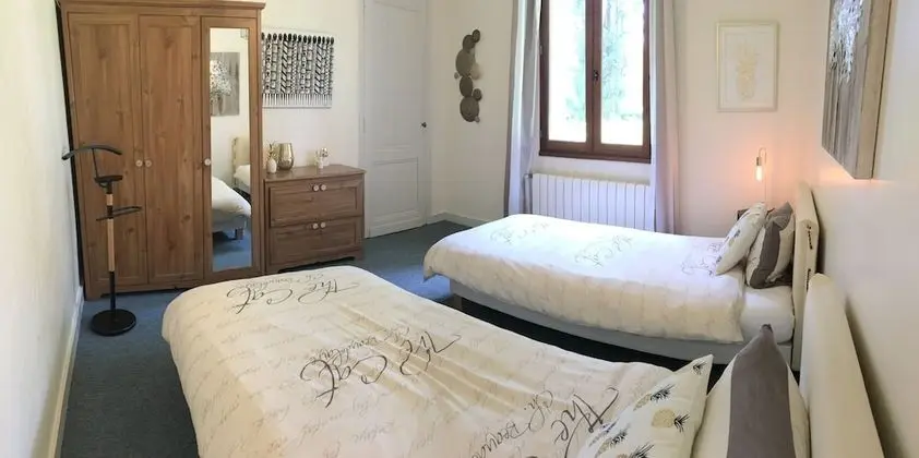 Ev, Banyolu/Duşlu, Bahçe Manzaralı