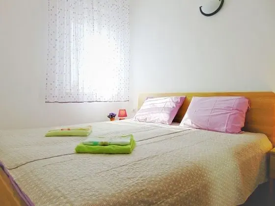 Apart Daire, Zemin Kat