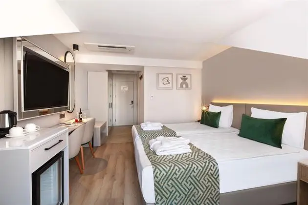 https://images.etstur.com/imgproxy/resize/2560x1440/files/images/hotelImages/etsrooms/516790/Seher_Side_Quality_Resort___Spa_20250805151540_13.jpg