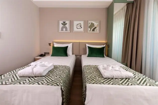 https://images.etstur.com/imgproxy/resize/2560x1440/files/images/hotelImages/etsrooms/516790/Seher_Side_Quality_Resort___Spa_20250805151540_7.jpg