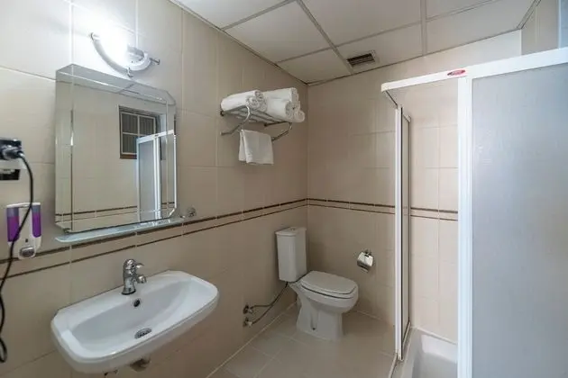 Standard Üç Kişilik Oda