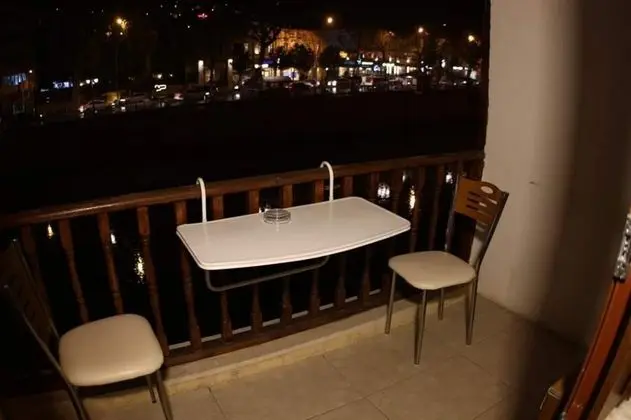 Deluxe Oda Balkonlu, Nehir Manzaralı, Balkonlu